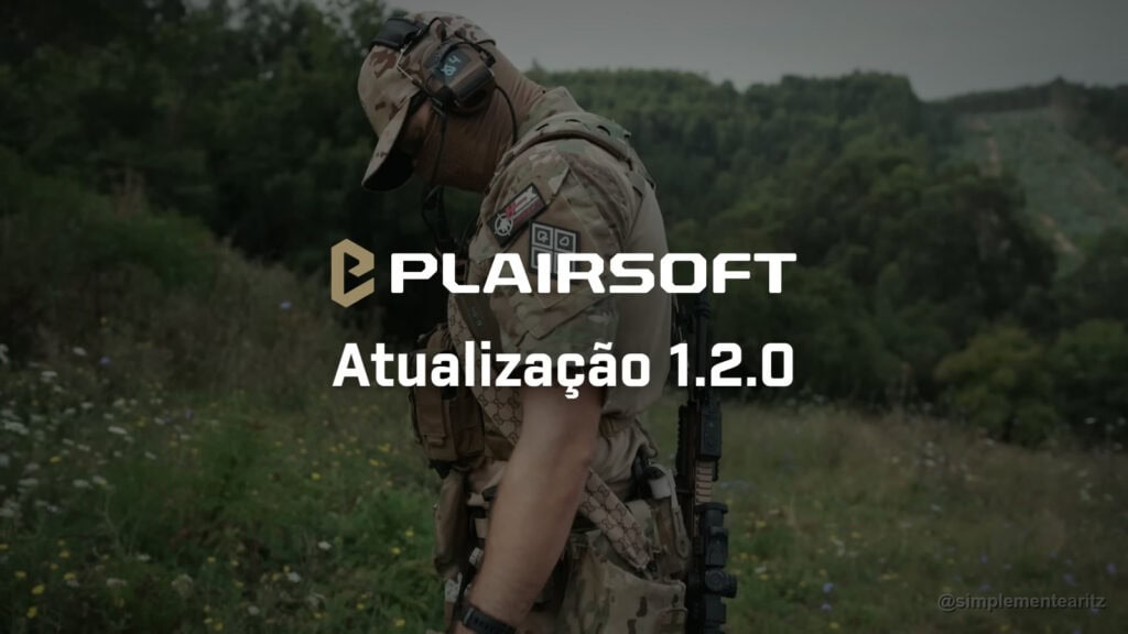 Jogador de airsoft com equipamento completo num campo de bosque, com colinas verdes ao fundo